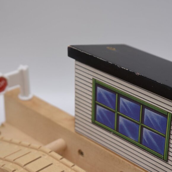 Thomas Wooden Railway Train Transfer Table Clickity Clack Track P856 - Picture 4 of 15